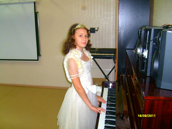 Лиза Изводкова