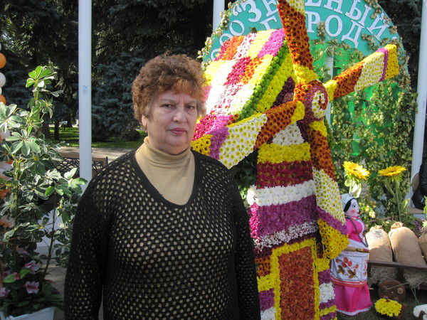 Елена Студеникина