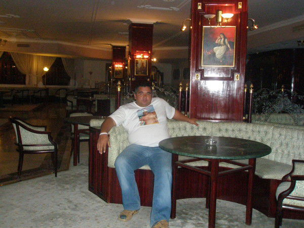 Слава Тюкалов