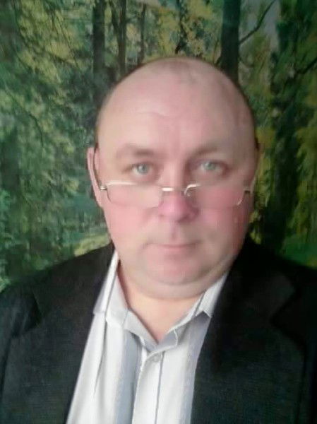 Олег Парамонов