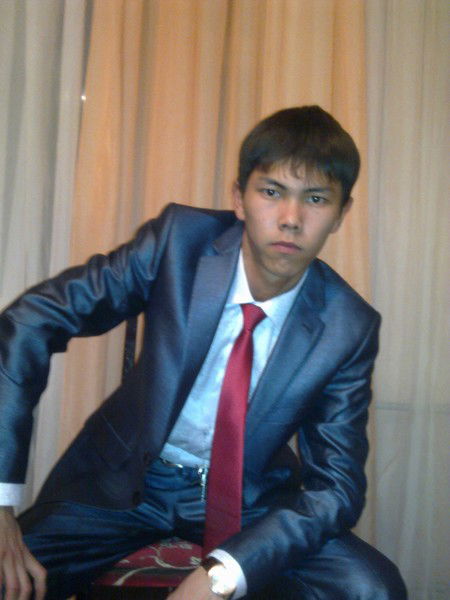 М А К С А Т М А Х К А М О В