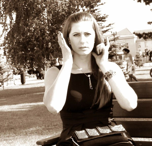 Оля Шмырева