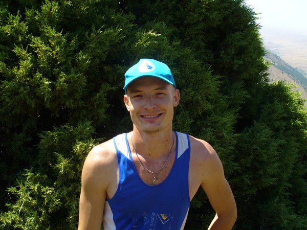 Виктор Яркин