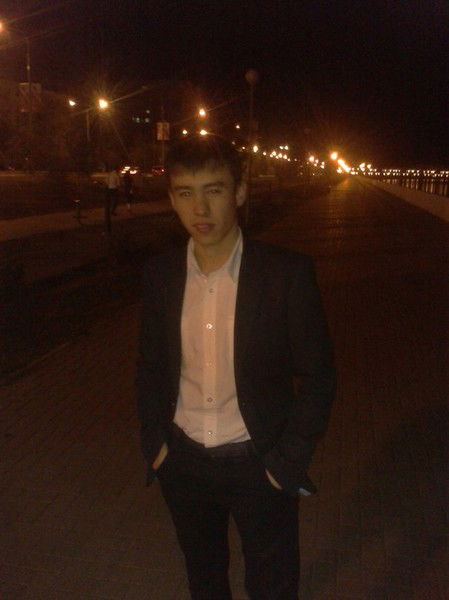 Алмаз Точенов