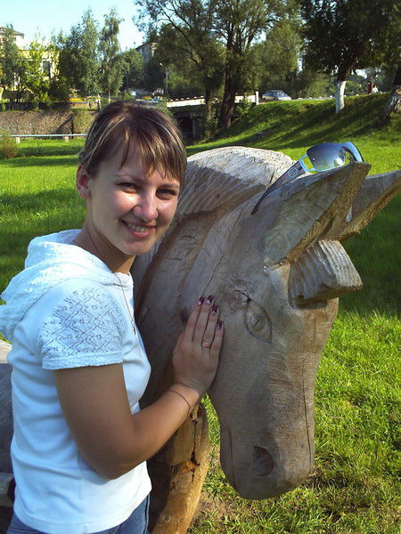 Анна Адамова