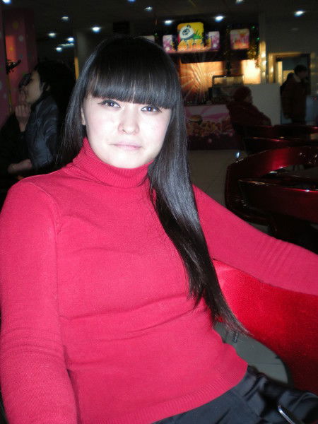 Акмарал Самалыкова