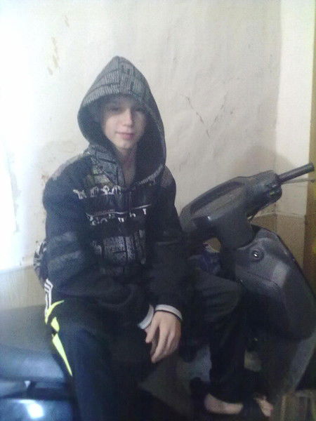 Саня. Тесла.