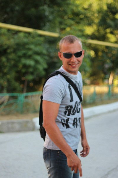 Антон Иванов