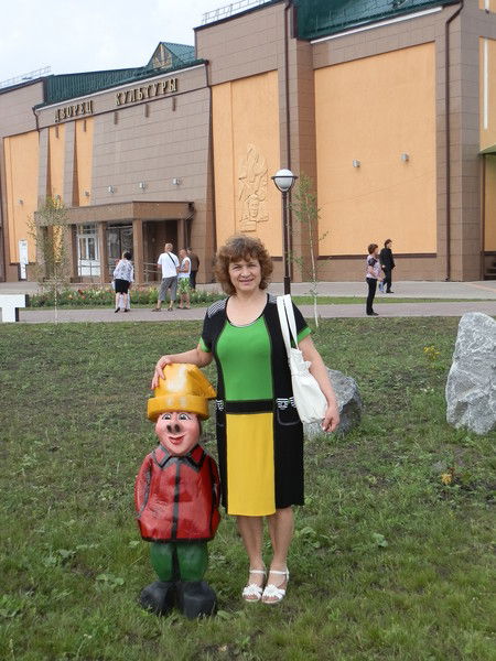 Валентина Азакова(Иванова)