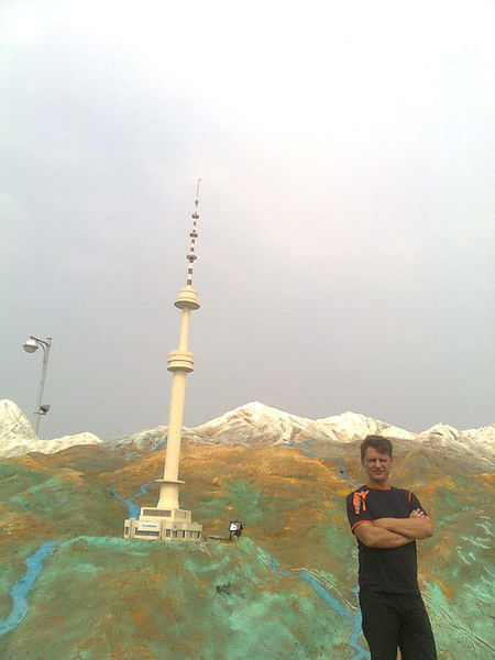 Владимир Александров