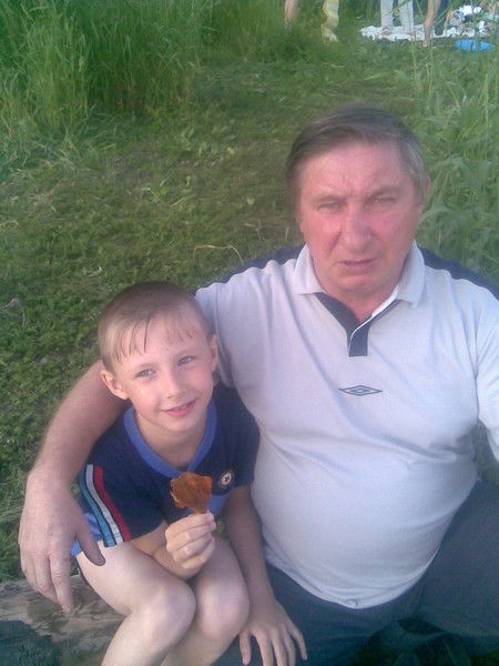 Олег Коновалов