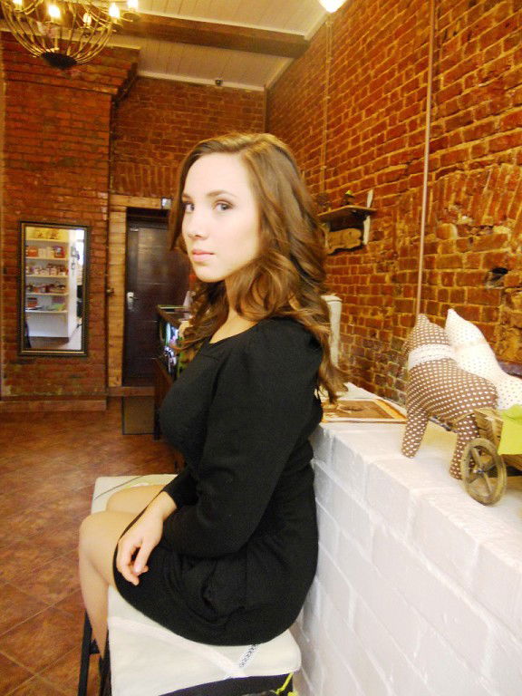 Настя Рзакулиева