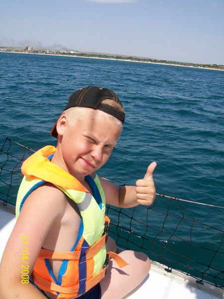 Денис Лосяков