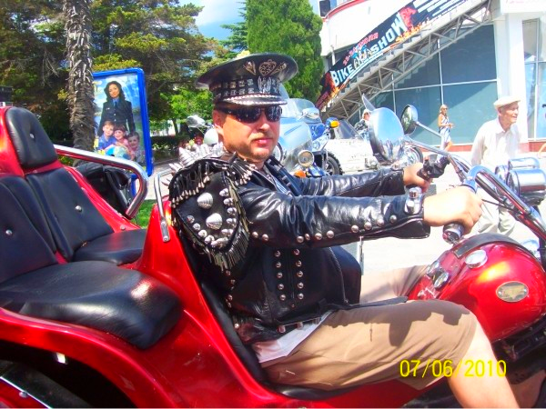 Александр Тимошевский