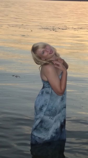 Аленка Шутова