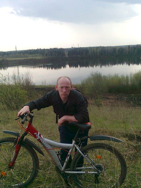 Сергей Новоселов