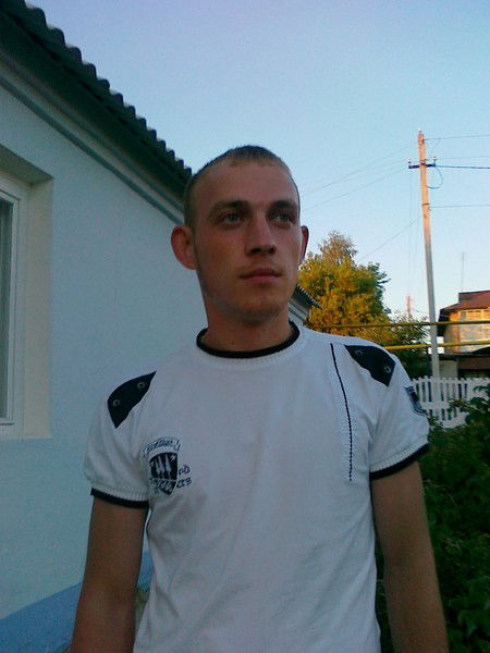 Рустам Шарапов