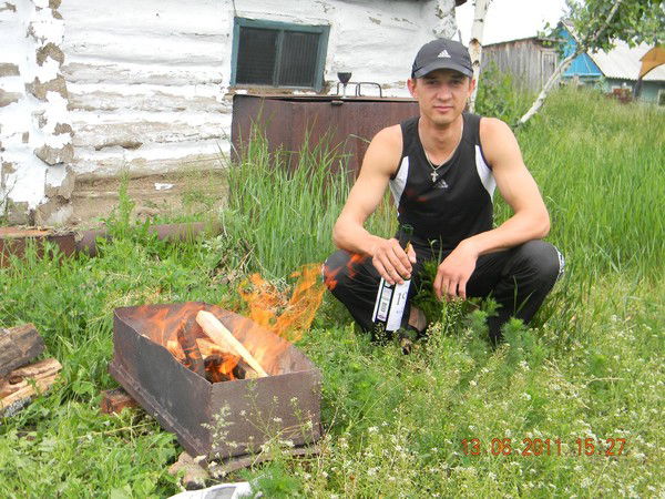 Владислав Колесников