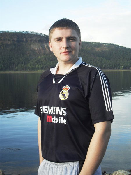 Артем Ждановский