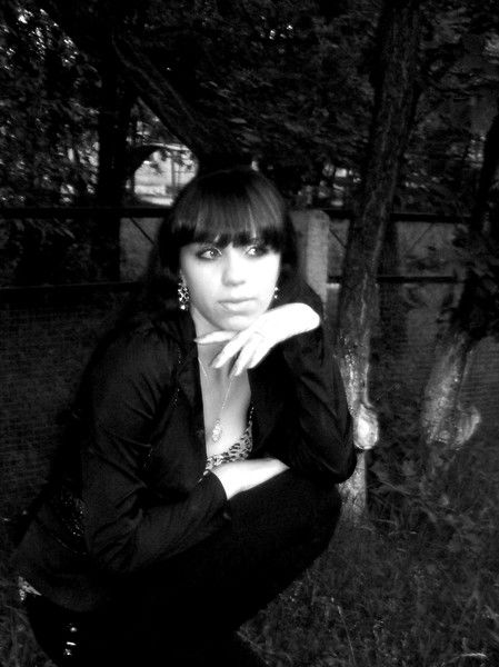 Анютка Mirrrtel