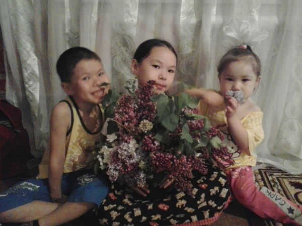 Лариса Наспалиева