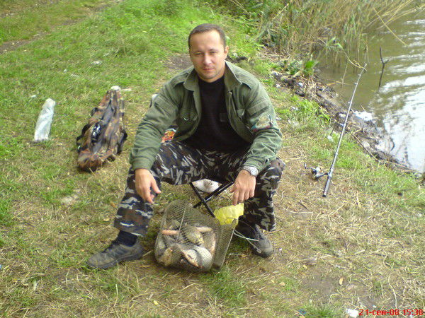 Женя Бушуев