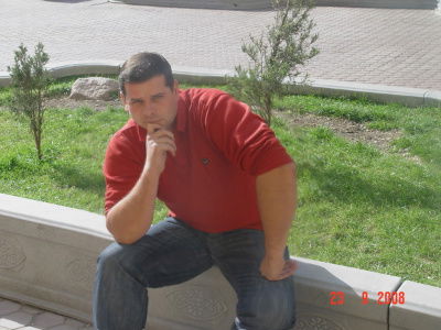 Виталий Петров