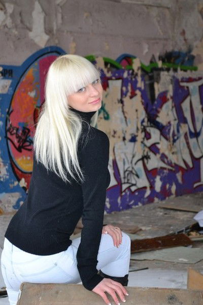 Оля Павлова