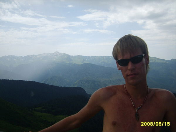 Александр Иванов