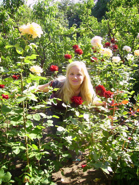 Елена Кондакова