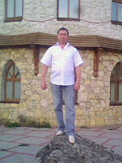 Евгений Лавраков