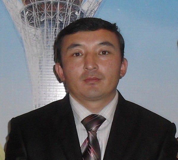 Есимхан Esmuhan