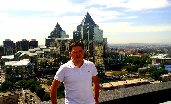 Ерлан Абуев