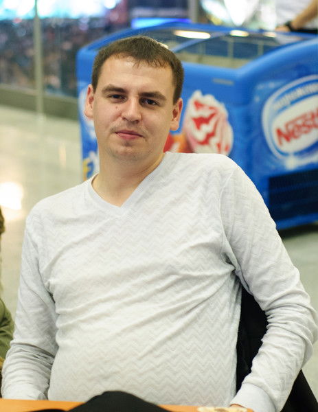 Виктор Кузьмичев