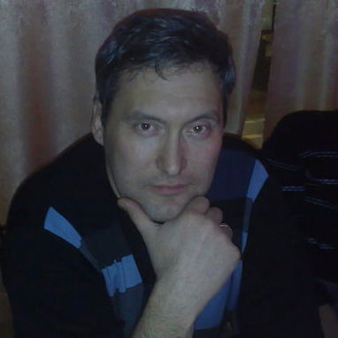 Валерий Плотников