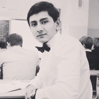 Комрон Пулатов