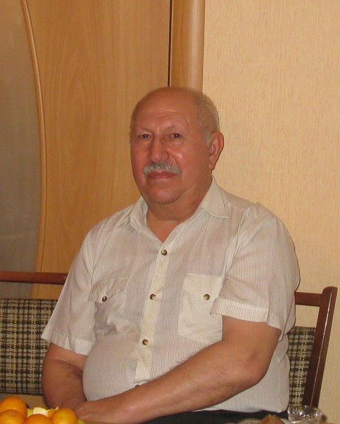 Марк Школьников