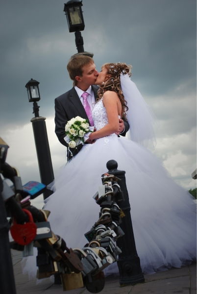 Антон Комсюков