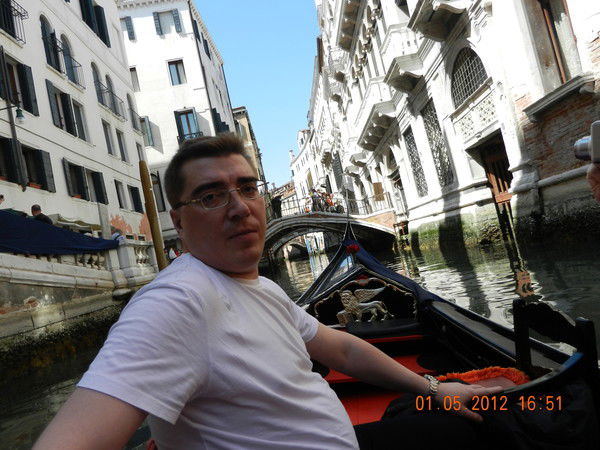 Геннадий Иванов