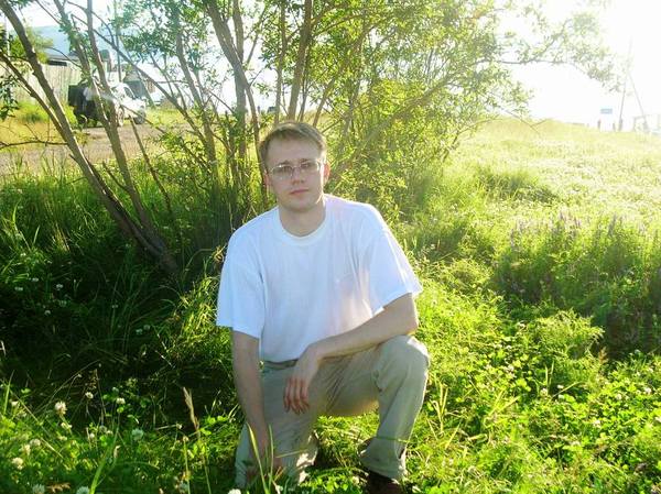 Роман Колотинский