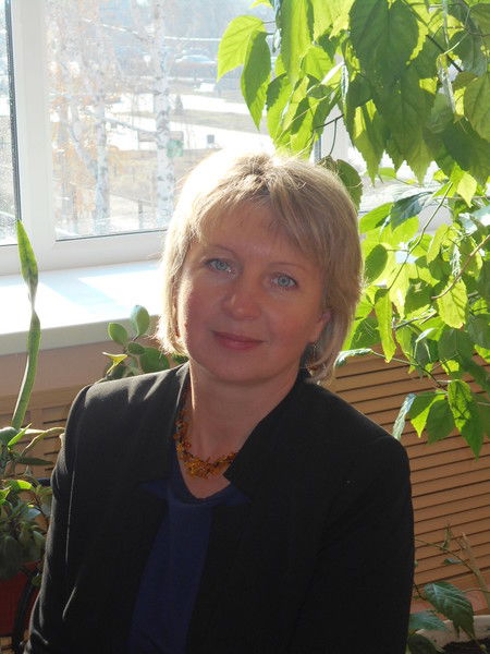 Елена Небогина