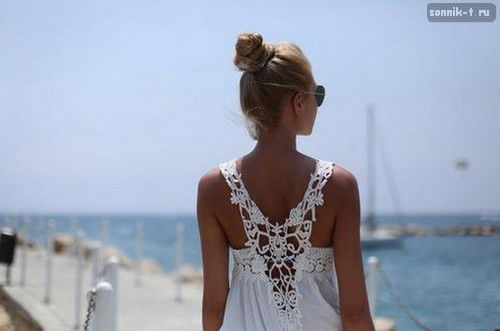 Б О Г И Н Я ********