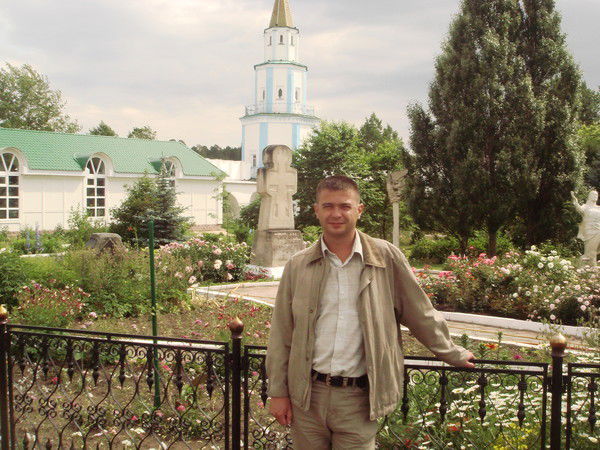 Антон Рябов