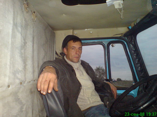 Женя Лупарев