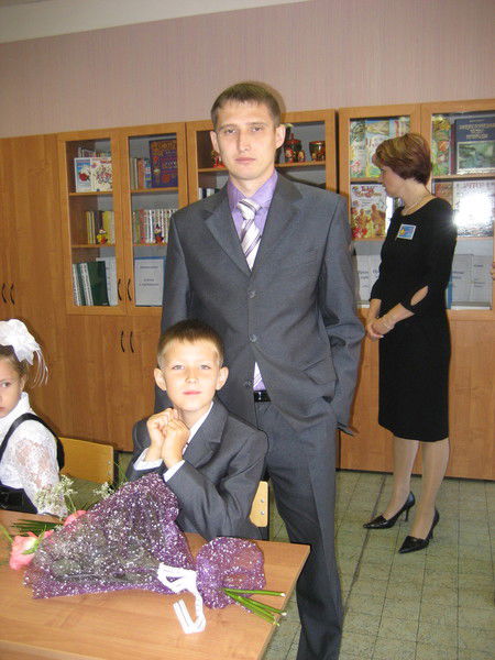 Иван Иванов