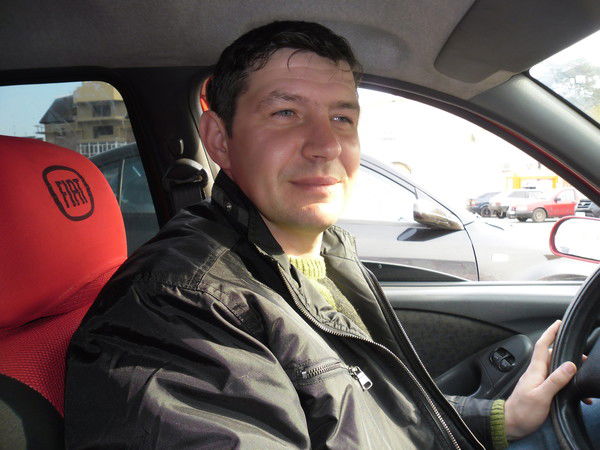 Александр Зверяка