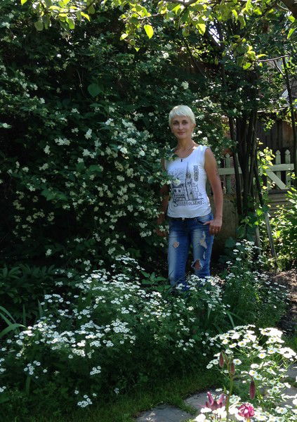 Елена Белая