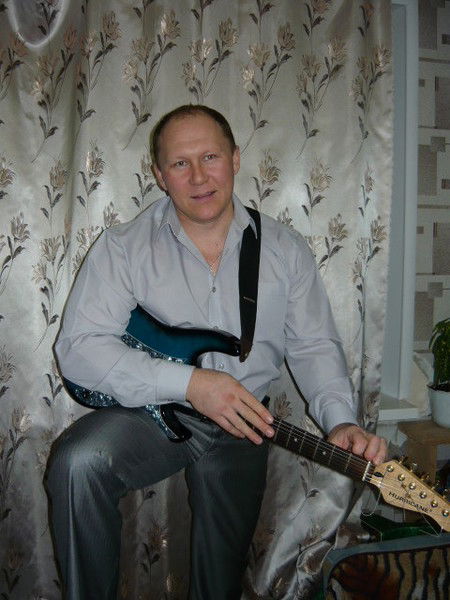 Андрей Лобанов