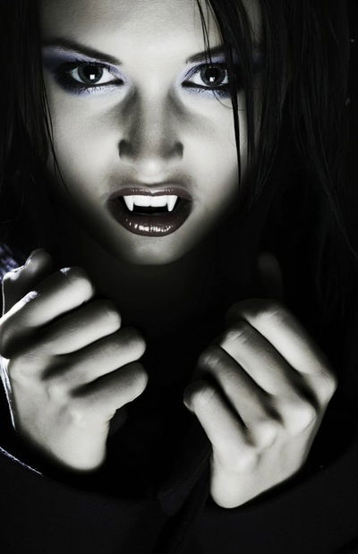 Алена Котикова