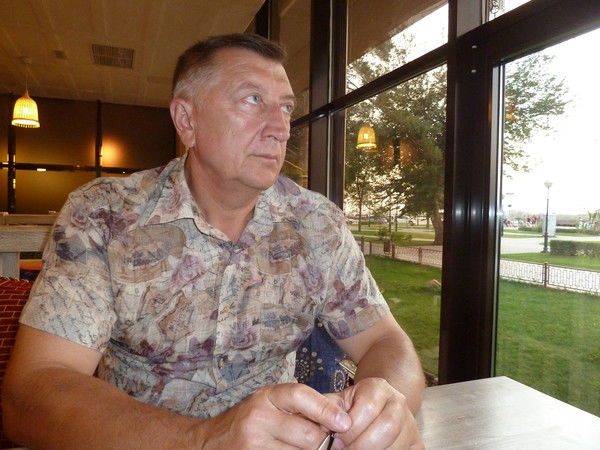 Аркадий Жаринов